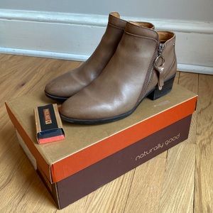 Pikolinos Siena Leather Women’s size 38 bootie with box
